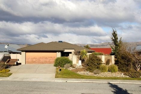 Photo of property in 15 Larch Crescent, Alexandra, 9320