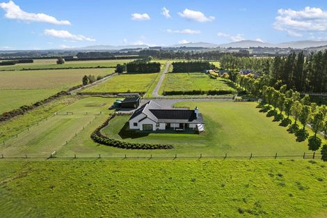 Photo of property in 71 Davis Road, Cust, Rangiora, 7471