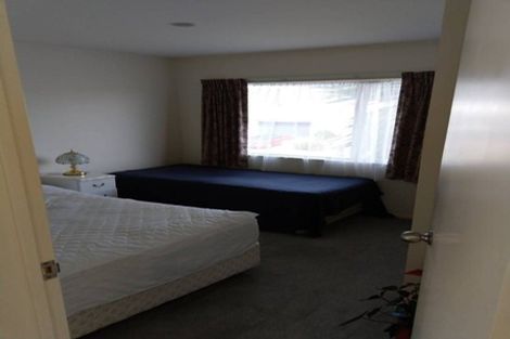 Photo of property in 3 Harbour Lights Close, West Harbour, Auckland, 0618