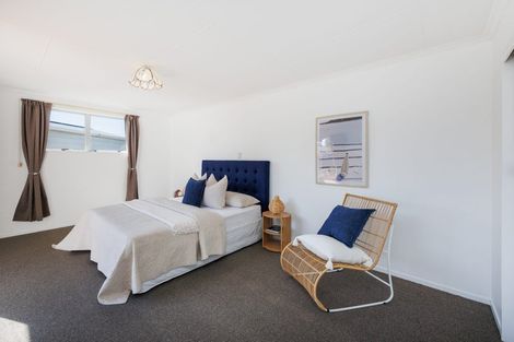 Photo of property in 20 Pinedale Parade, Milson, Palmerston North, 4414