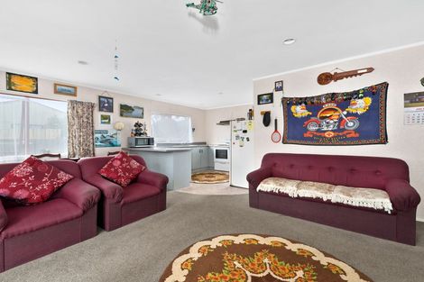 Photo of property in 8 Beech Place, Owhata, Rotorua, 3010