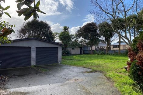 Photo of property in 23 High Street East, Waitara, 4320