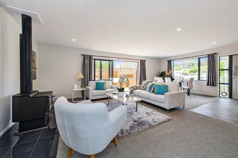 Photo of property in 27 Reserve Road, Waikuku Beach, 7473