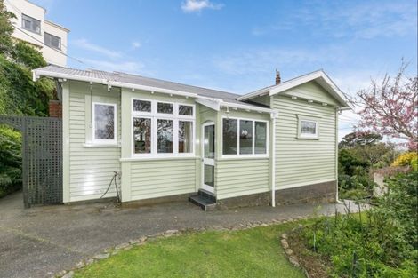 Photo of property in 88 Farnham Street, Mornington, Wellington, 6021