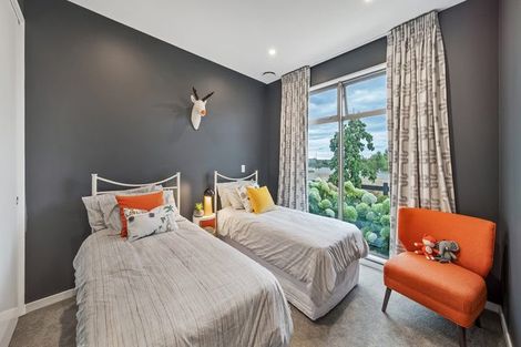 Photo of property in 2 Silver Peaks Drive, West Melton, 7618