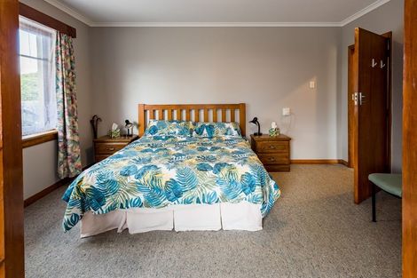 Photo of property in 9 Holmes Street, Waimate, 7924