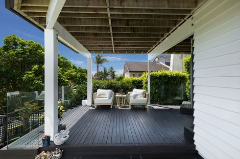 Photo of property in 1/60 Penzance Road, Mairangi Bay, Auckland, 0630