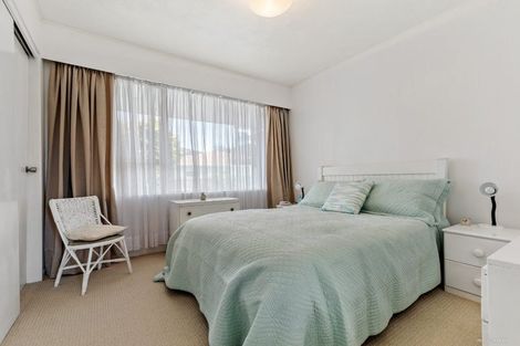 Photo of property in 2/5 Pine Ridge Terrace, Hauraki, Auckland, 0622