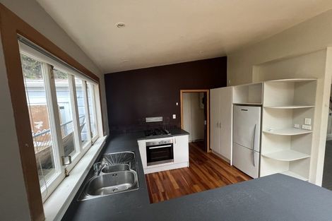 Photo of property in 127 Elizabeth Street, Mount Victoria, Wellington, 6011