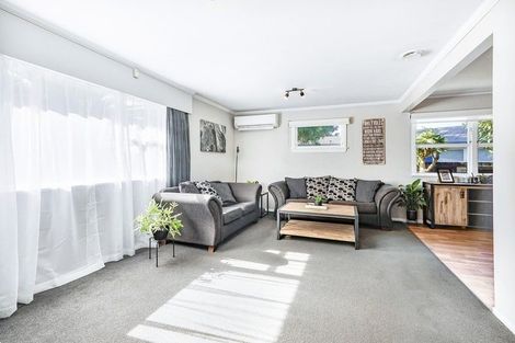 Photo of property in 145 Whatawhata Road, Dinsdale, Hamilton, 3204