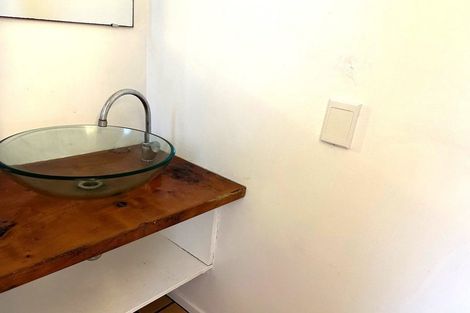 Photo of property in 2/58 School Road, Paihia, 0200