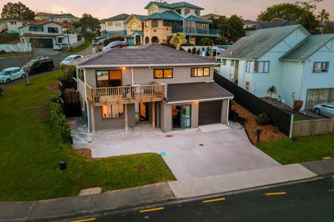 Photo of property in 50 Garton Drive, Massey, Auckland, 0614