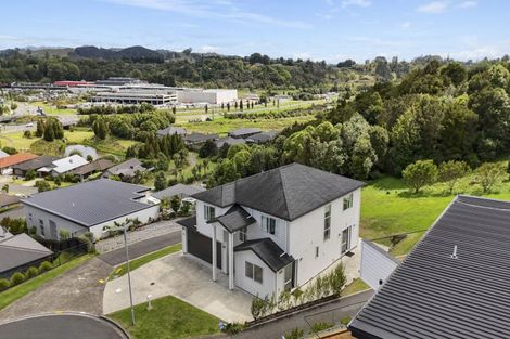 Photo of property in 24 Gyle Place, Pyes Pa, Tauranga, 3112