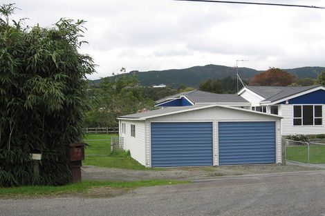 Photo of property in 14 Rata Road, Raumati Beach, Paraparaumu, 5032