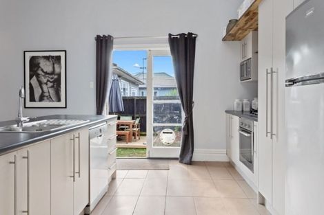 Photo of property in 20 Aylmer Street, Somerfield, Christchurch, 8024