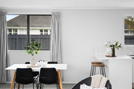 Photo of property in 13b Hockin Place, Fairfield, Hamilton, 3214