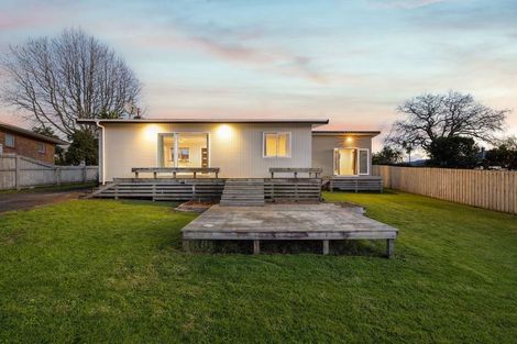 Photo of property in 42 Gibson Road, Tuakau, 2121