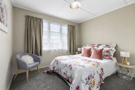 Photo of property in Heretaunga Flats, 4/652 Fergusson Drive, Trentham, Upper Hutt, 5018