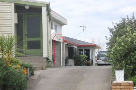 Photo of property in 8b Tui Street, Mount Maunganui, 3116