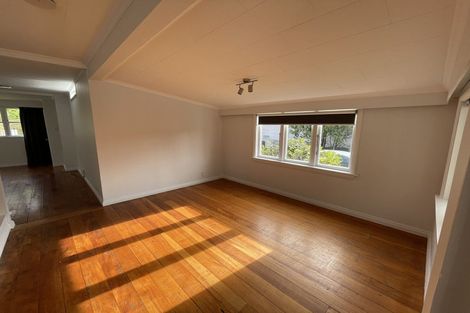 Photo of property in 24 Durham Street, Picton, 7220