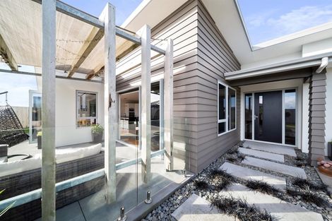 Photo of property in 7 Reremoana Close, Hawera, 4610