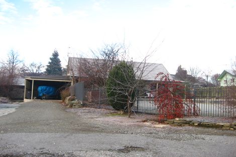 Photo of property in 3 Payne Place, Arrowtown, 9302