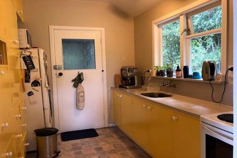 Photo of property in 60 Orangi Kaupapa Road, Northland, Wellington, 6012