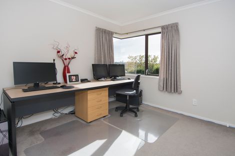 Photo of property in 39 Danny Place, Pyes Pa, Tauranga, 3112