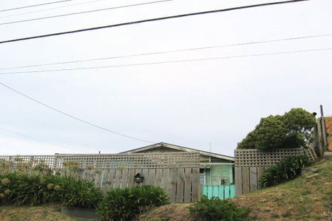 Photo of property in 42 Lonsdale Crescent, Rongotai, Wellington, 6022