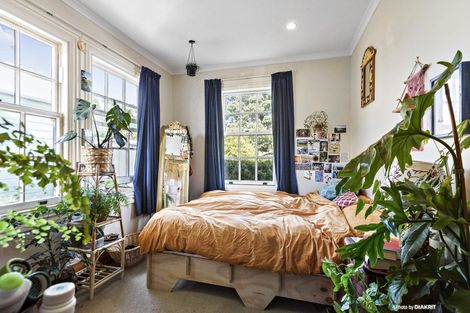 Photo of property in 15 Herald Terrace, Berhampore, Wellington, 6023