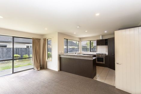 Photo of property in 25 Six Silvers Avenue, Halswell, Christchurch, 8025