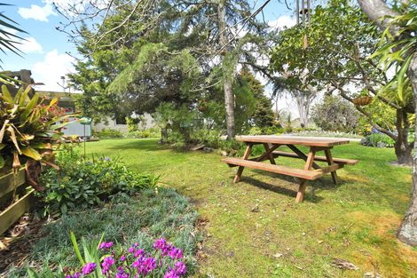 Photo of property in 77 Kaira Road, Kaiwaka, 0573