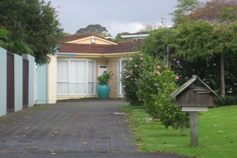 Photo of property in 7 Sanctuary Point, Sunnyhills, Auckland, 2010