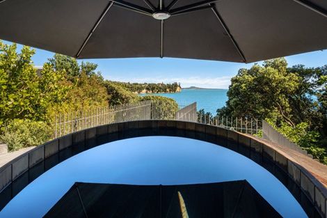 Photo of property in 23 Rangitoto View Road, Cockle Bay, Auckland, 2014