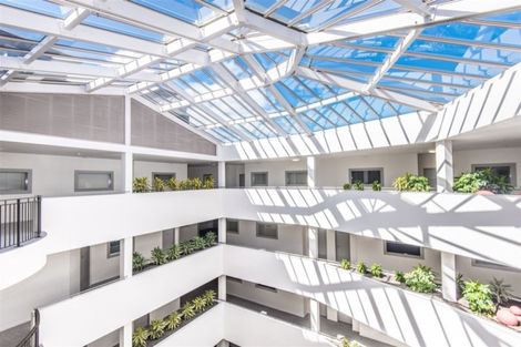 Photo of property in Stadium Garden Flats, 506/107 Thorndon Quay, Pipitea, Wellington, 6011