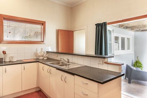 Photo of property in 86 Mcgrath Street, Napier South, Napier, 4110