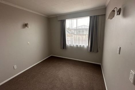 Photo of property in 20 Edwards Place, Terrace End, Palmerston North, 4410
