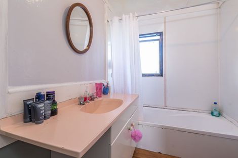 Photo of property in 31f Frank Street, Koutu, Rotorua, 3010