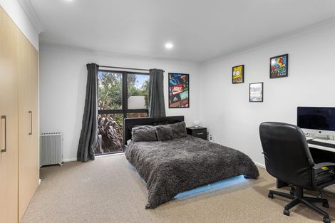 Photo of property in 36 Rockview Place, Mount Pleasant, Christchurch, 8081