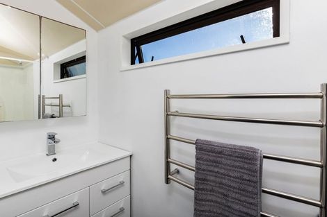 Photo of property in 14 Loris Place, Karoro, Greymouth, 7805