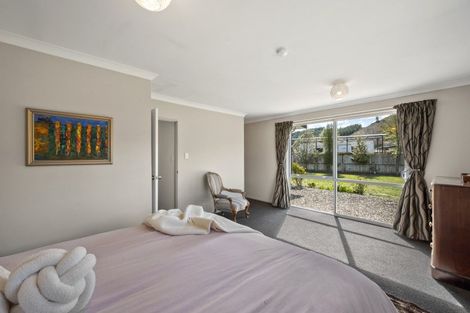 Photo of property in 114 Shields Street, Clyde, 9330