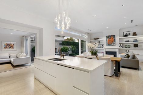 Photo of property in 1 Sentinel Road, Herne Bay, Auckland, 1011