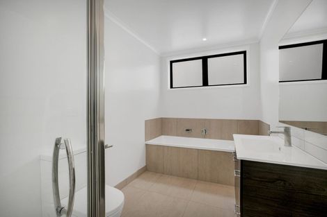 Photo of property in 4e Nohoanga Road, Karaka, Papakura, 2113