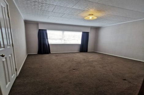 Photo of property in 14 Annison Avenue, Glen Eden, Auckland, 0602