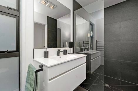 Photo of property in 9 Kristin Place, Manakau, Levin, 5573