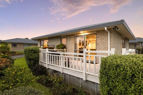 Photo of property in 4/169 Wellington Street, Pukekohe, 2120