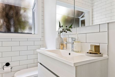 Photo of property in 126 Knowles Street, St Albans, Christchurch, 8052