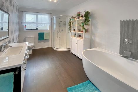 Photo of property in 308 Clayton Road, Pukehangi, Rotorua, 3015