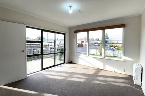 Photo of property in 7 Valentine Street, Papakura, 2110
