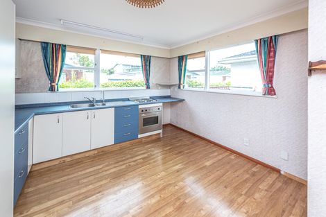 Photo of property in 3/5 Saint Leonard Street, Saint Johns Hill, Whanganui, 4501